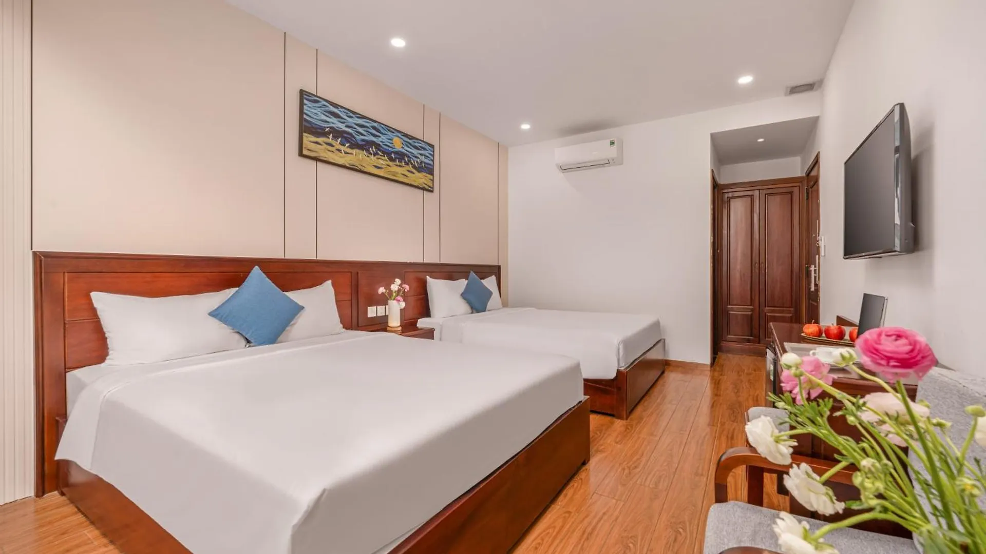 Wellness Stay Hotel And Apartment Da Nang 4*,  Vietnam
